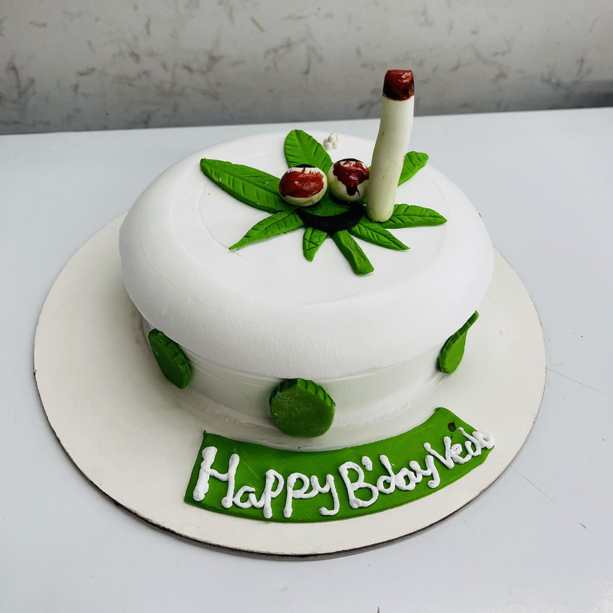 Weed Theme Cake