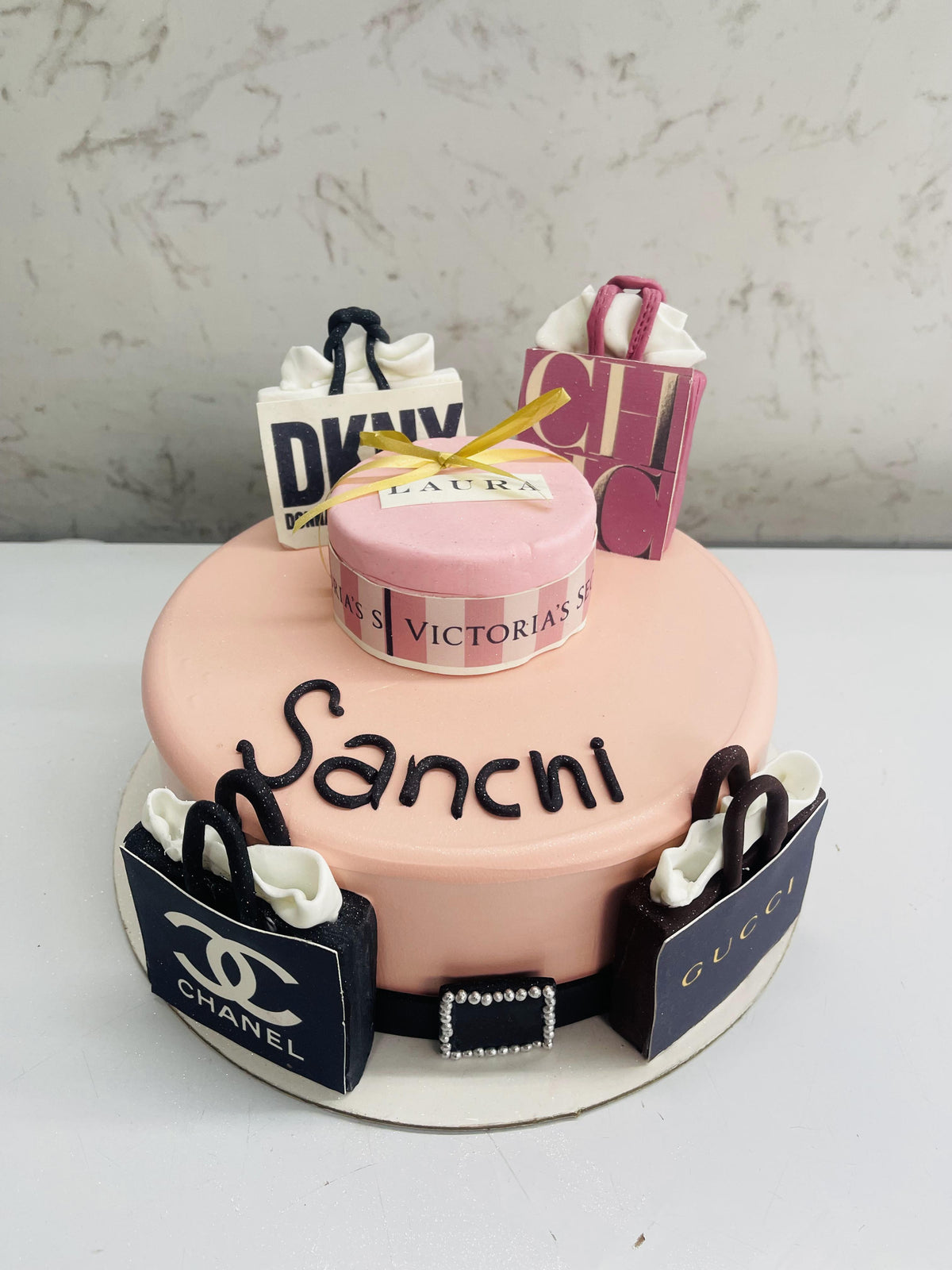 Shopaholic Theme Cake 2