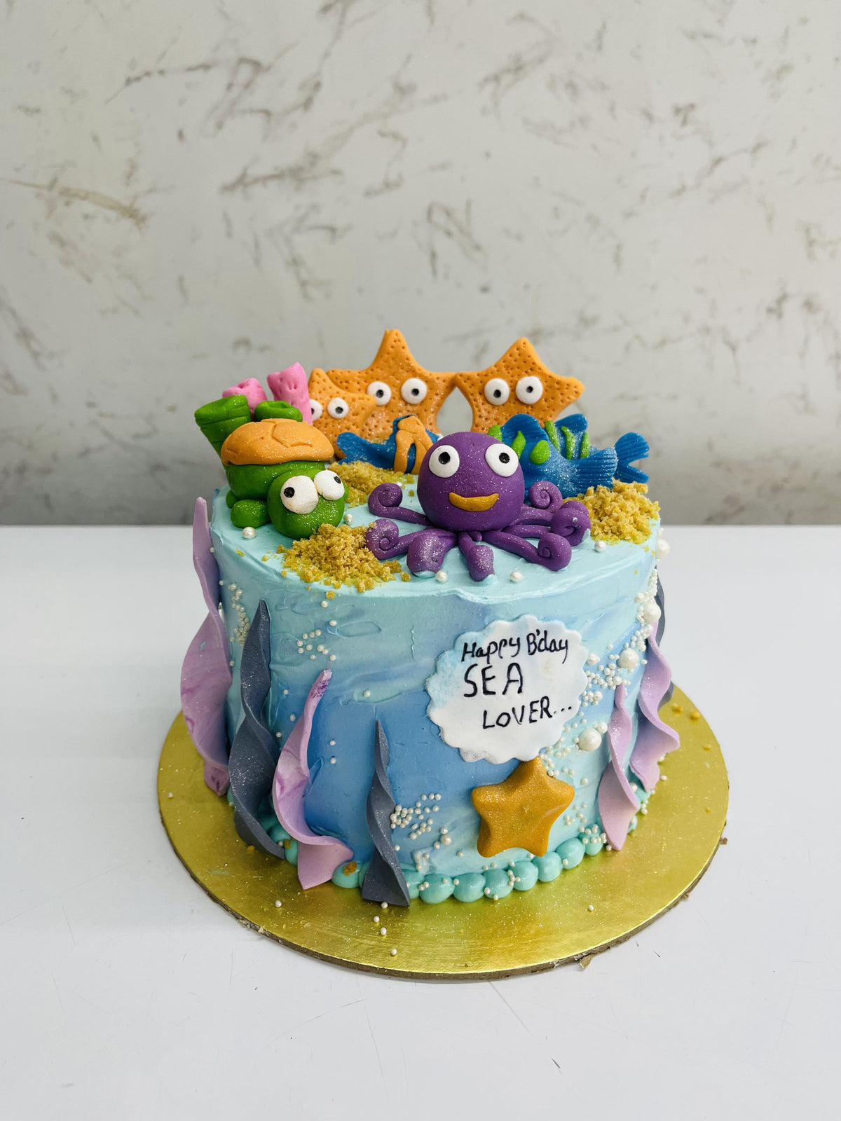 Happy Sea Animals Cake