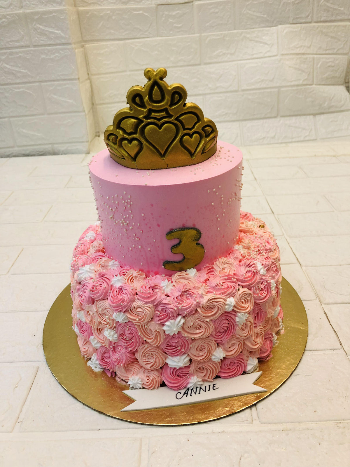 Crepuscolo Crown Cake