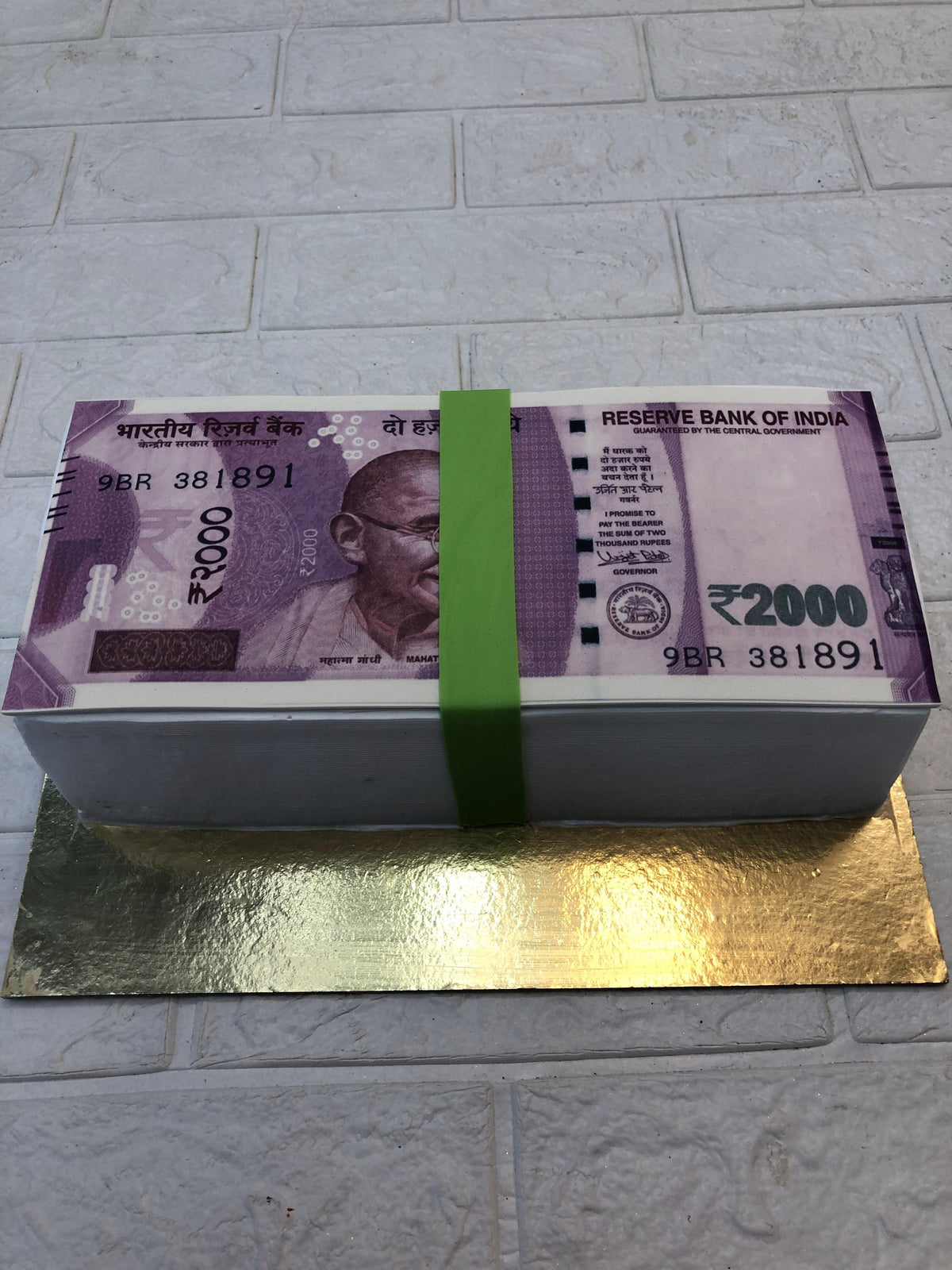 Two Thousand Note Theme Cake