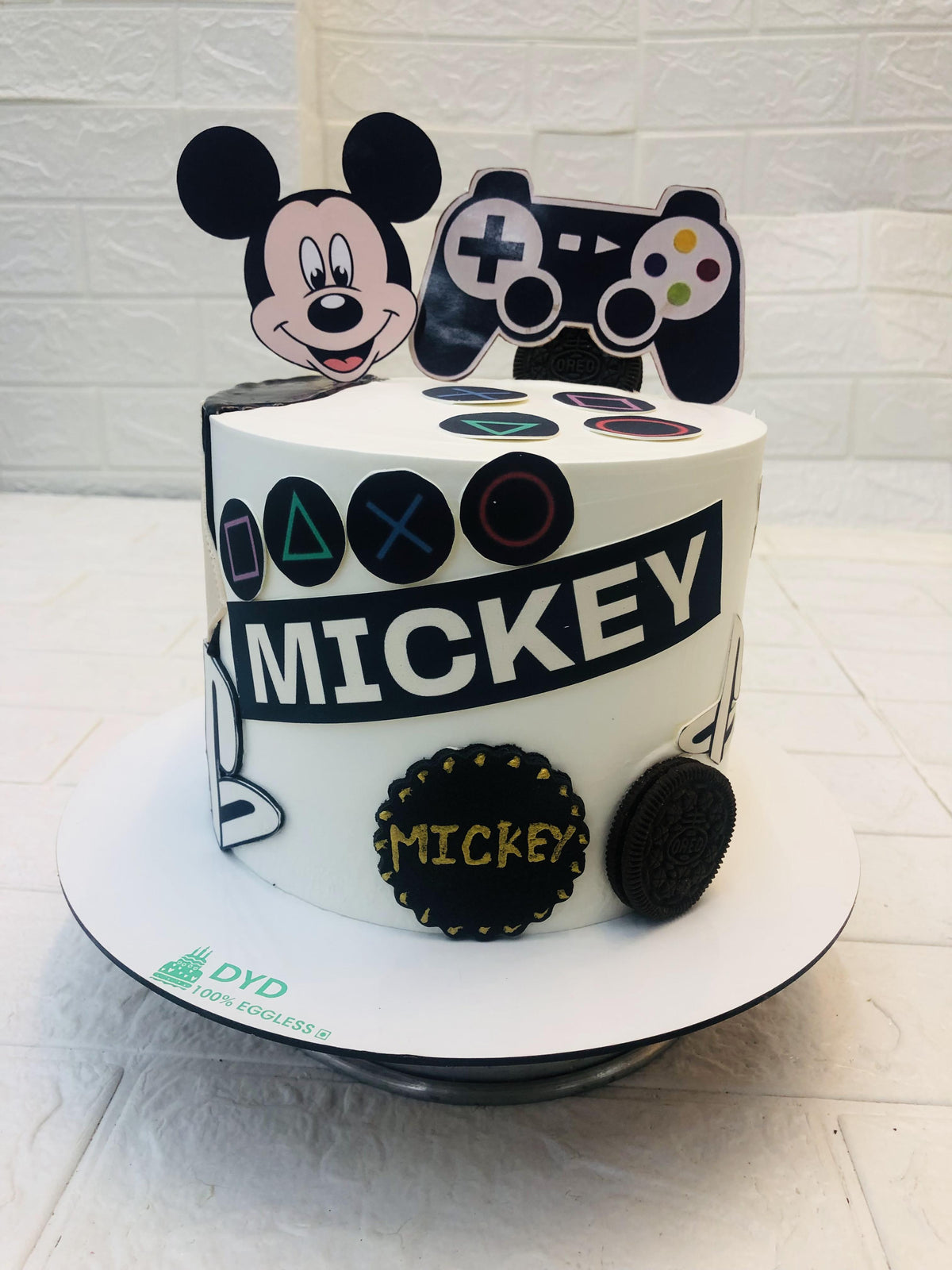 Mickey Mouse Play Cake