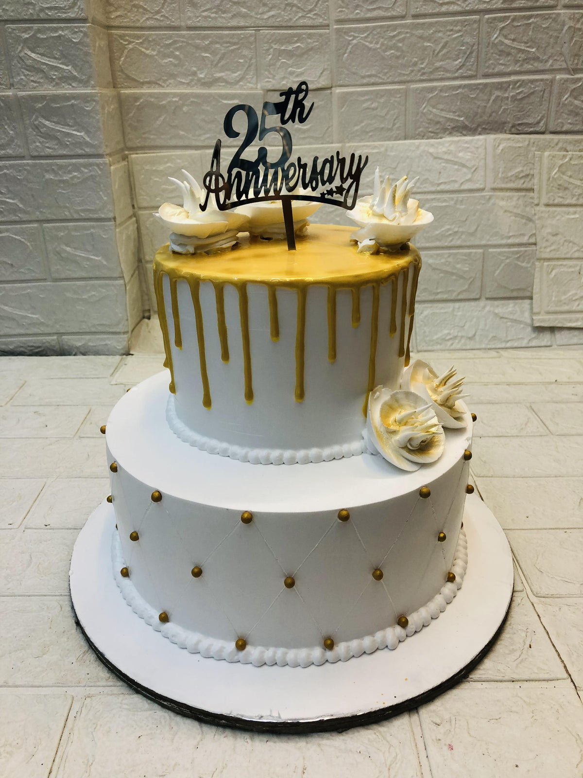 Butter Drip Cake