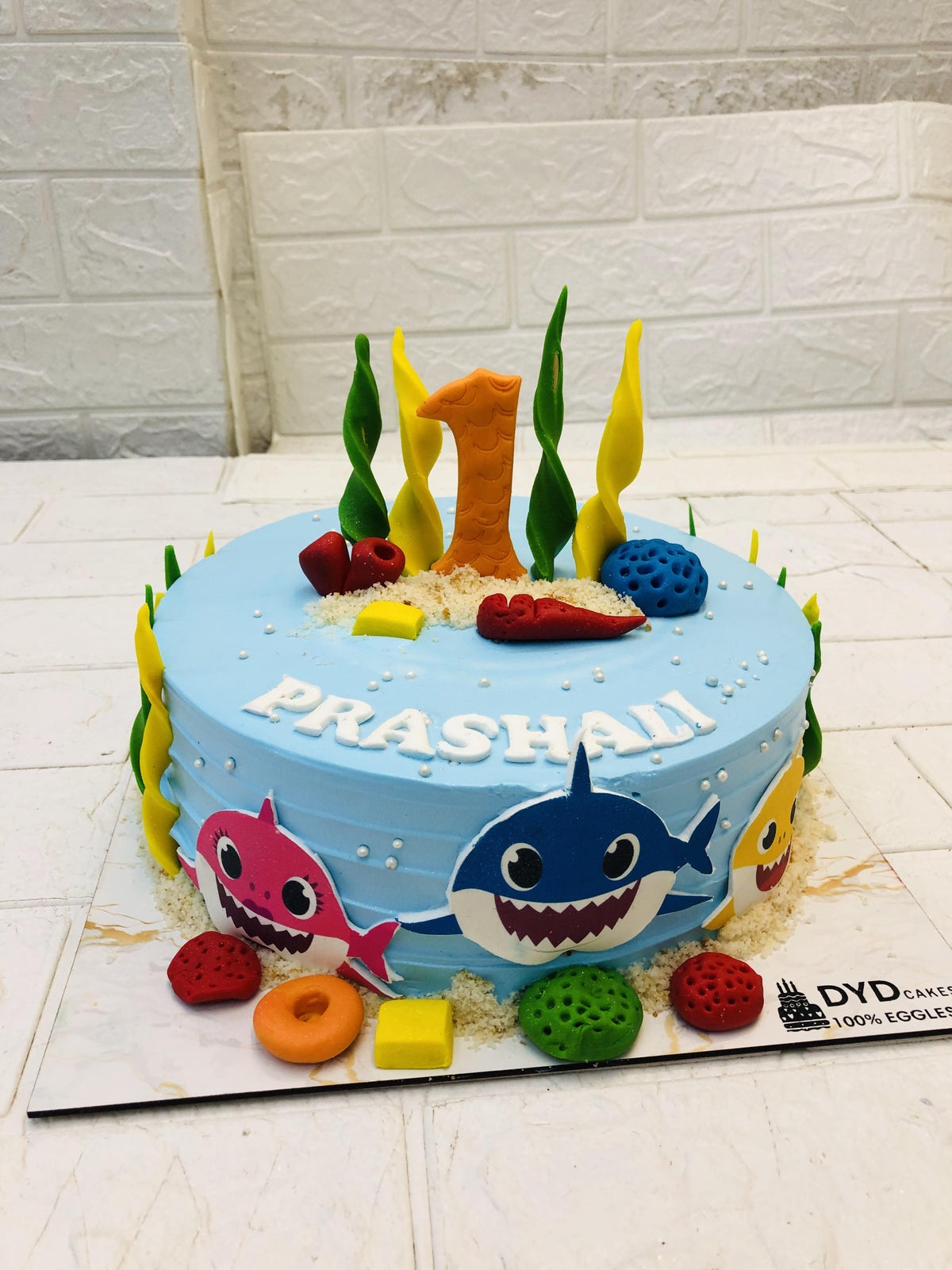 Baby Shark Face Cake