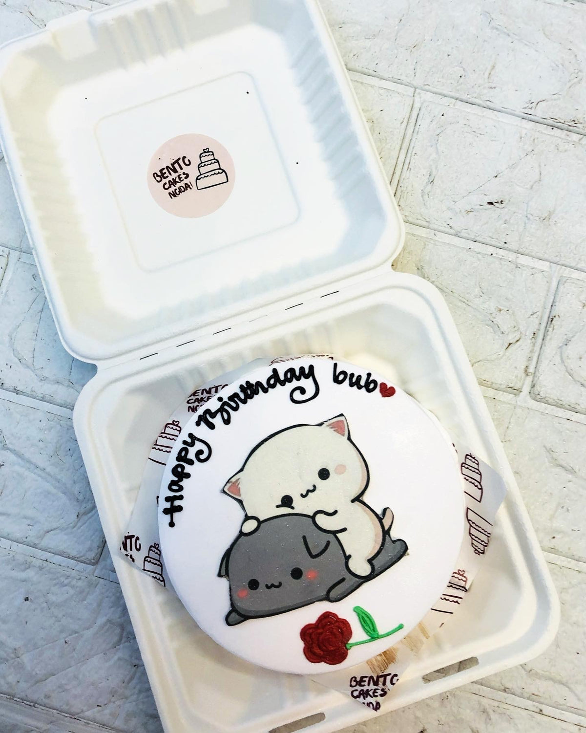 Love Theme White Bento Cake