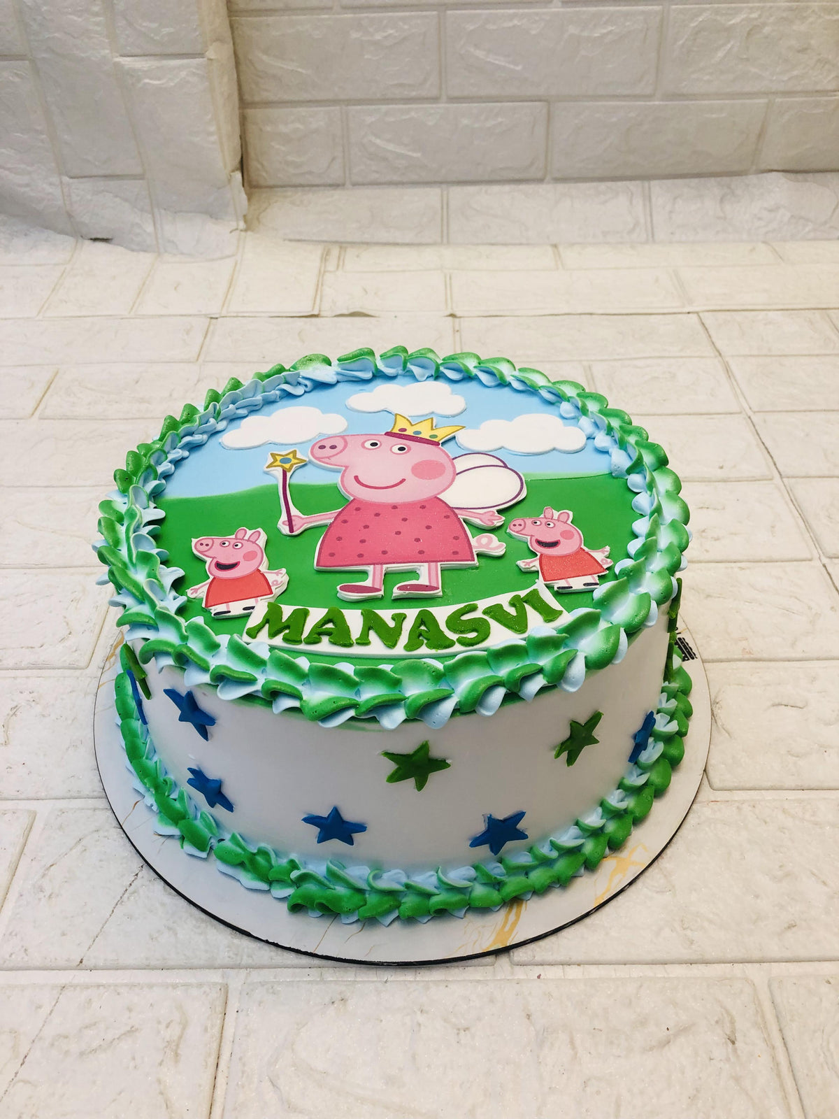 Peppa Pig Photo Cake