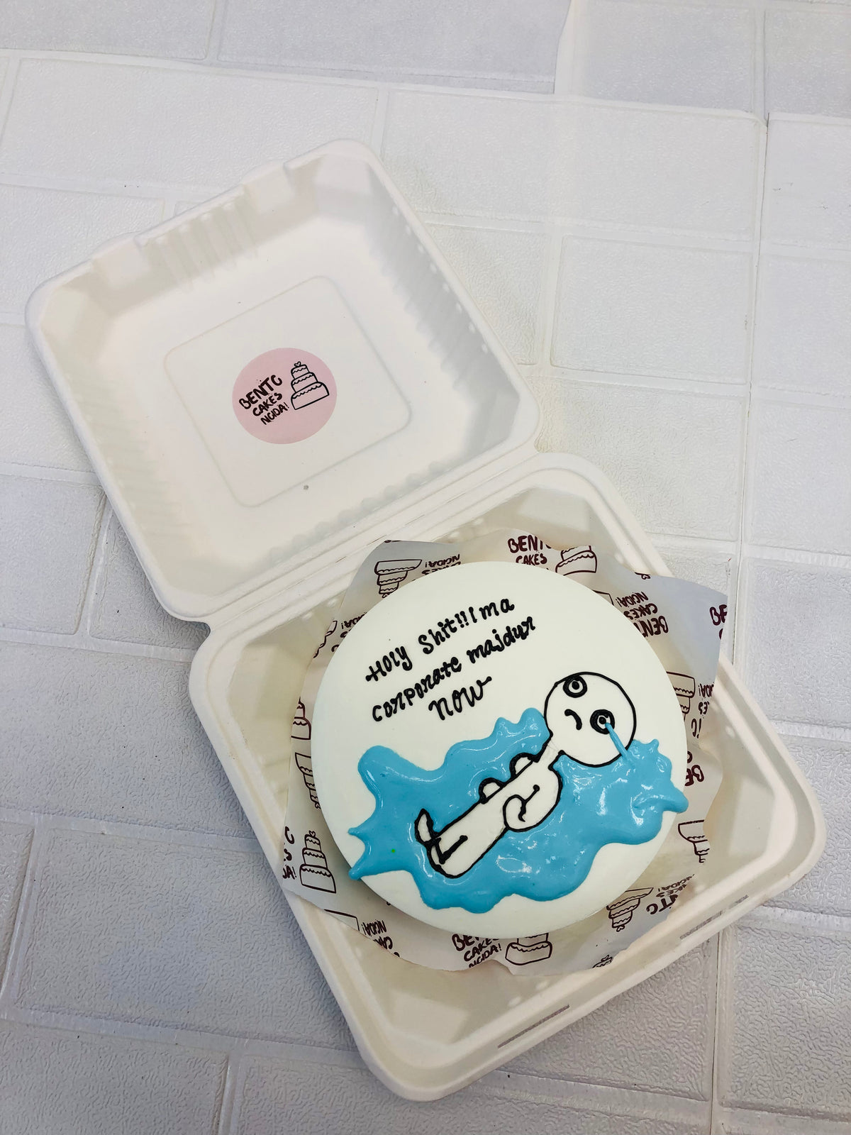 Corporate Majdur Theme Bento Cake