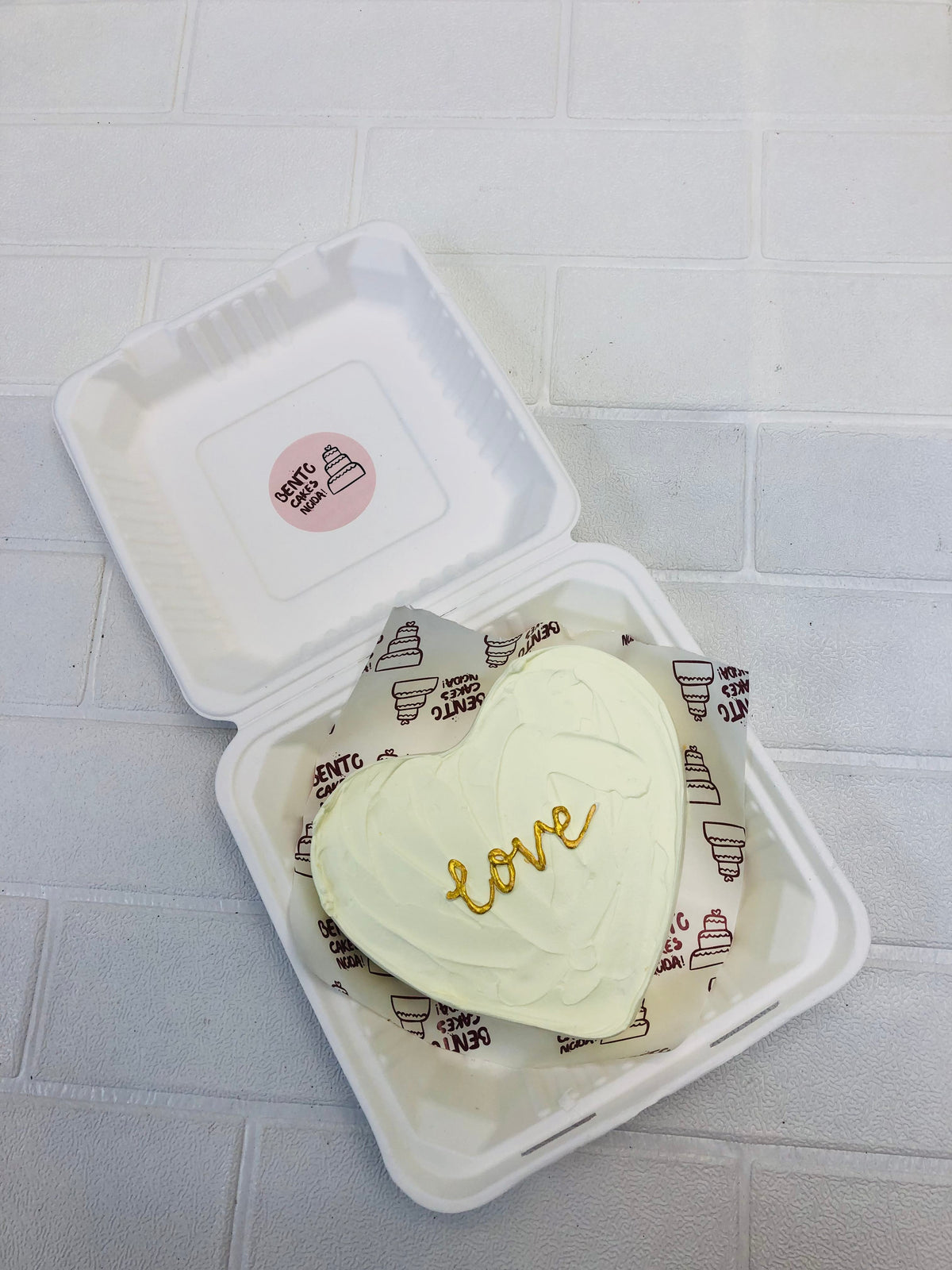 Love Theme White Heart Bento Cake