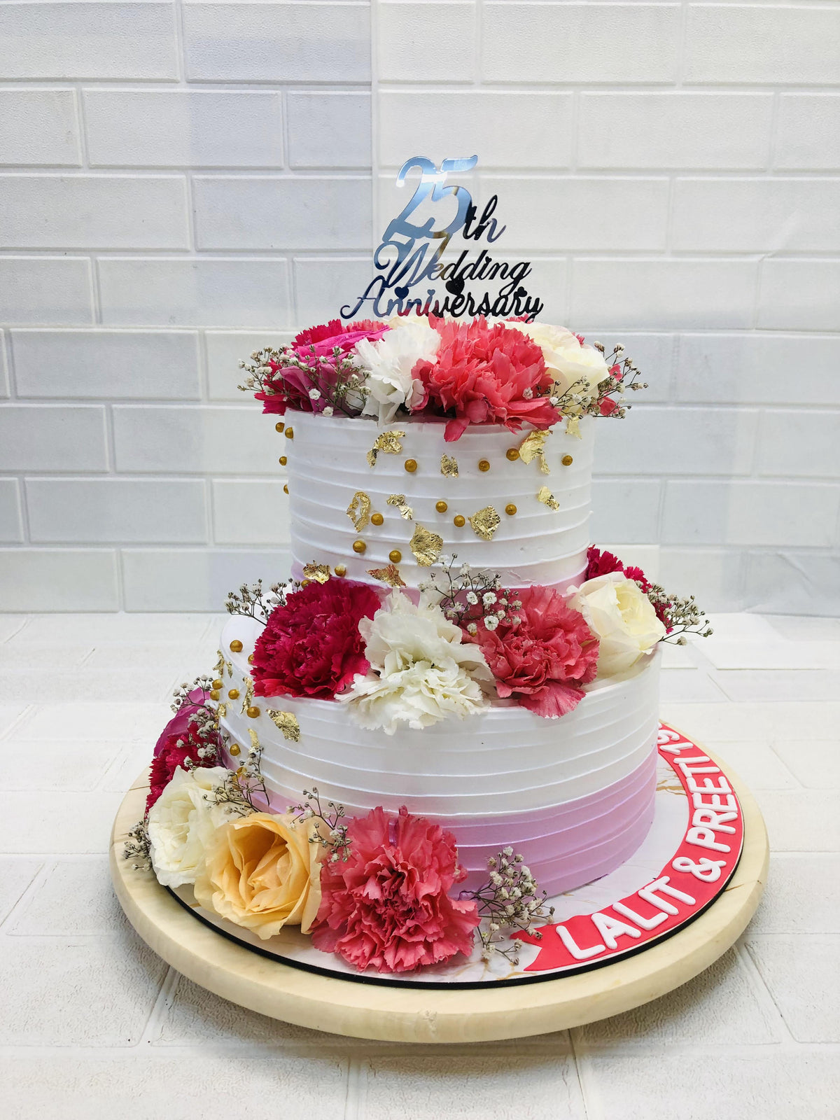 Pink & White Flowers Cake 2