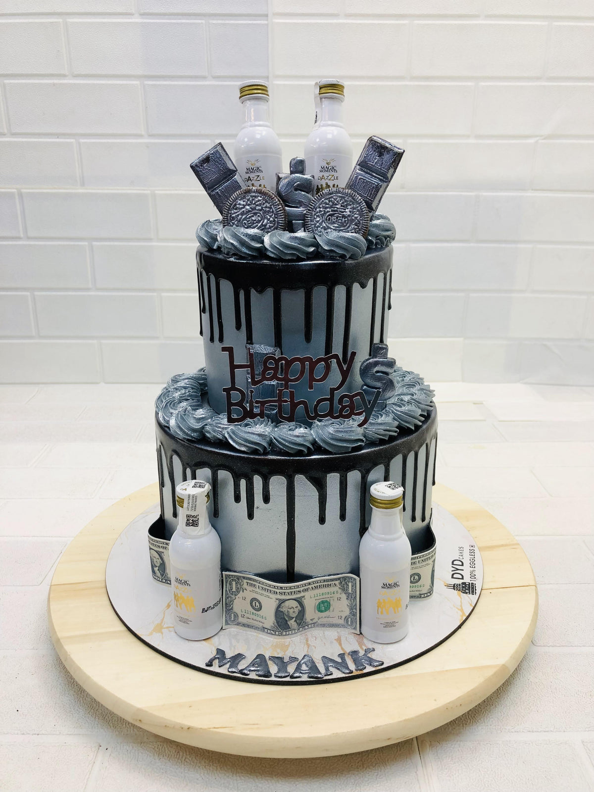 2 Tier Elegant Cake