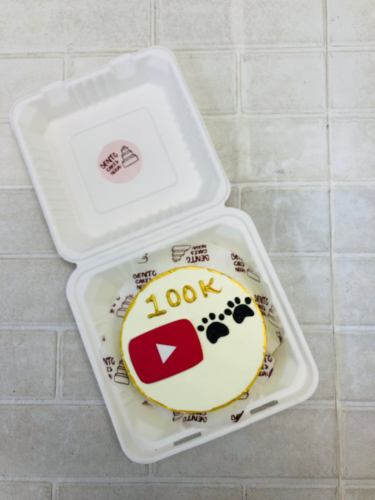 You tube Subscriber Theme Bento Cake