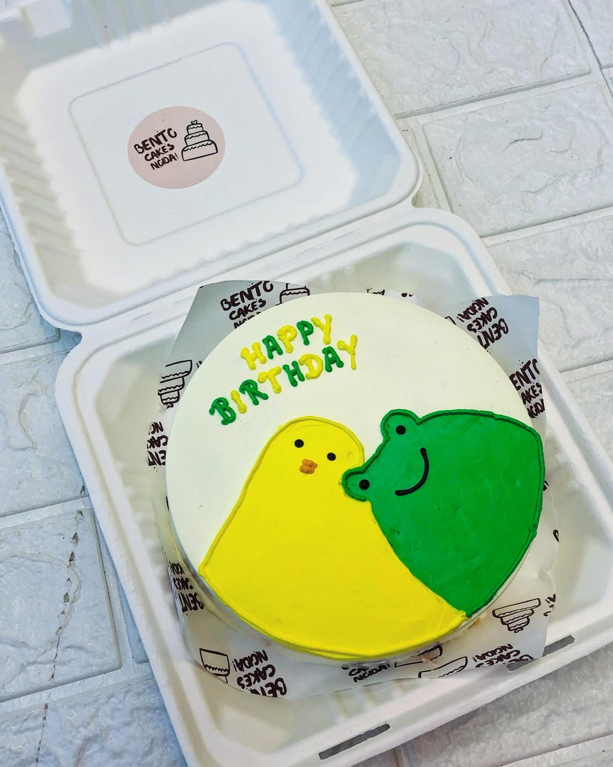 Cute Puppets Bento Cake