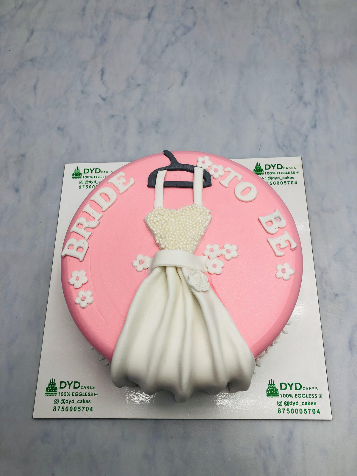 Frock Vanilla Cake 2