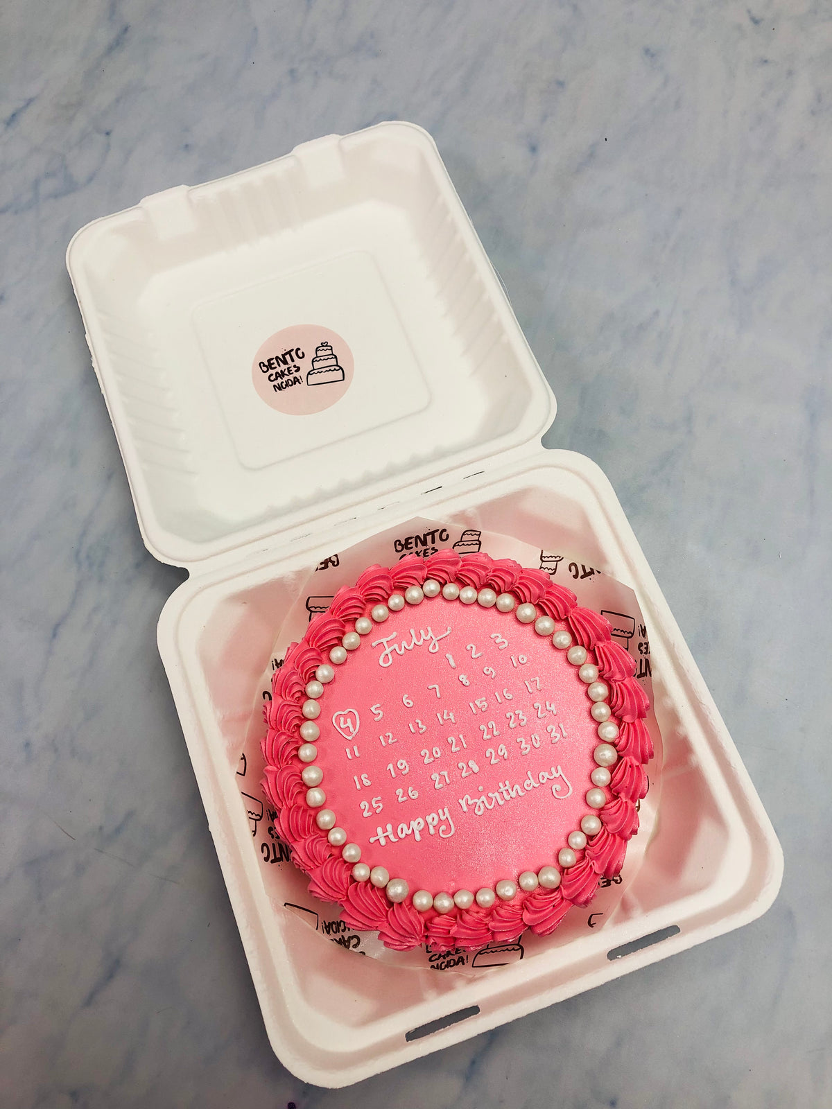 Shiny Pink Calendar Theme Bento Cake