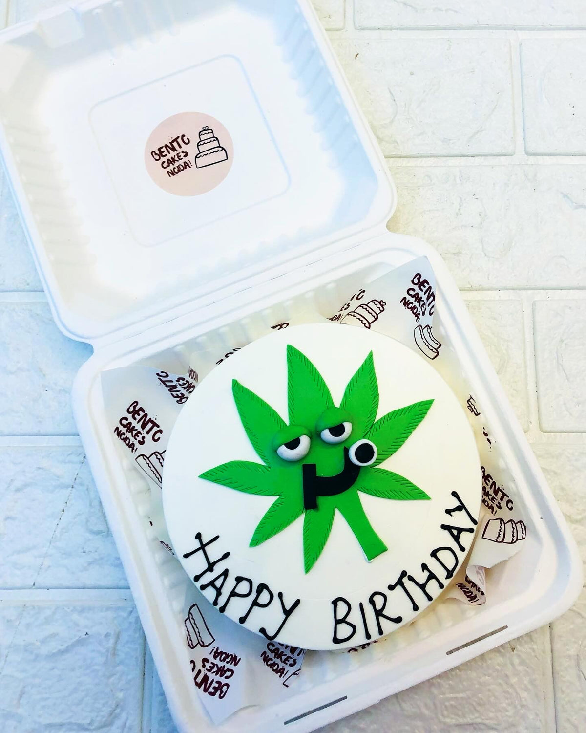 Light Green Weed Theme Bento Cake