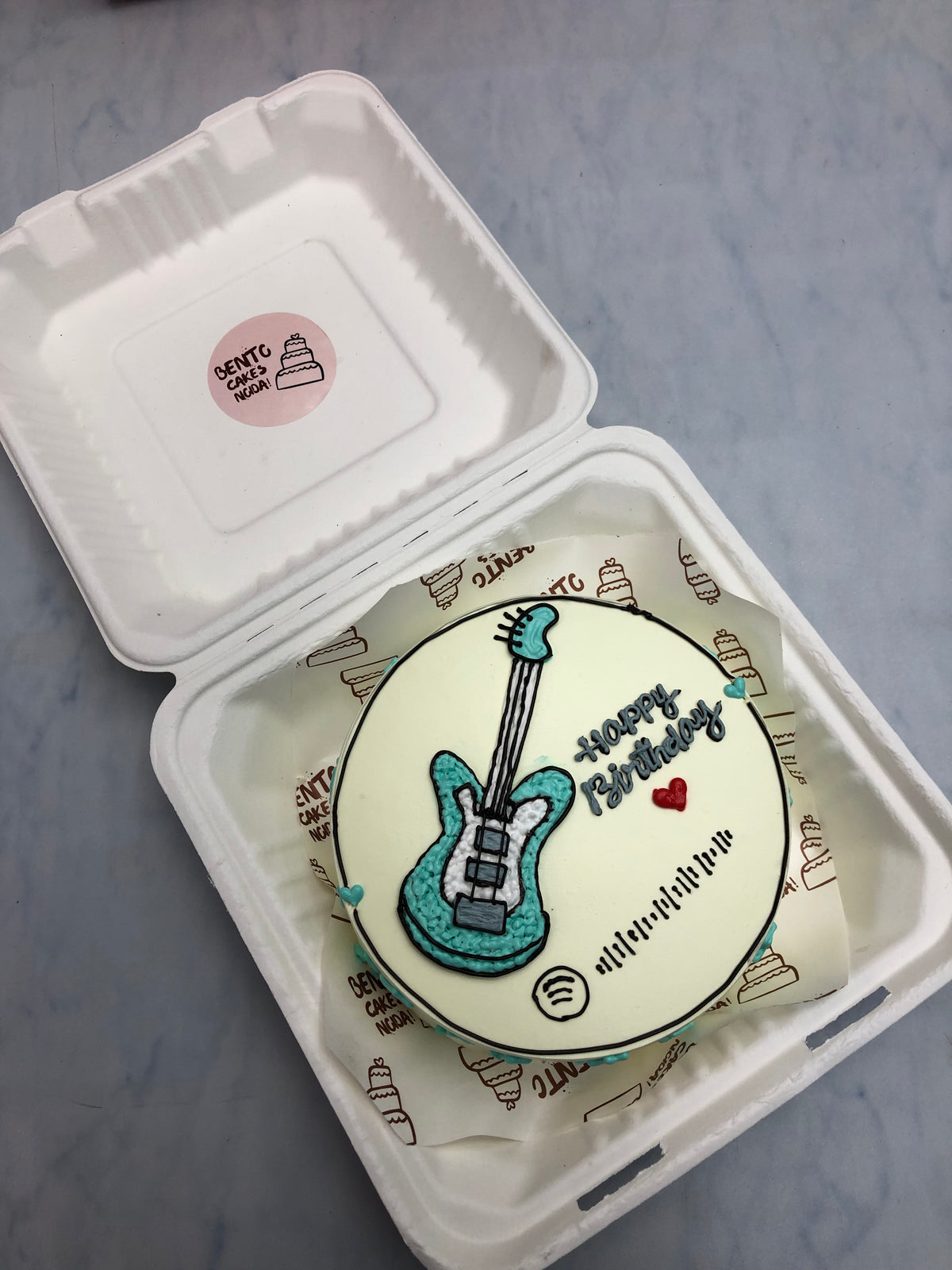 Guitar Lover Theme Bento Cake