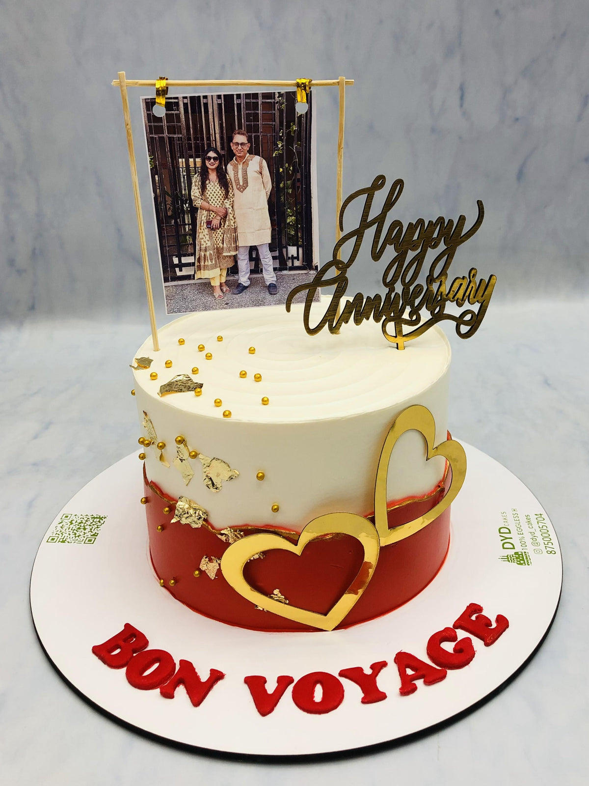 Photo Theme Beautiful Anniversary Cake