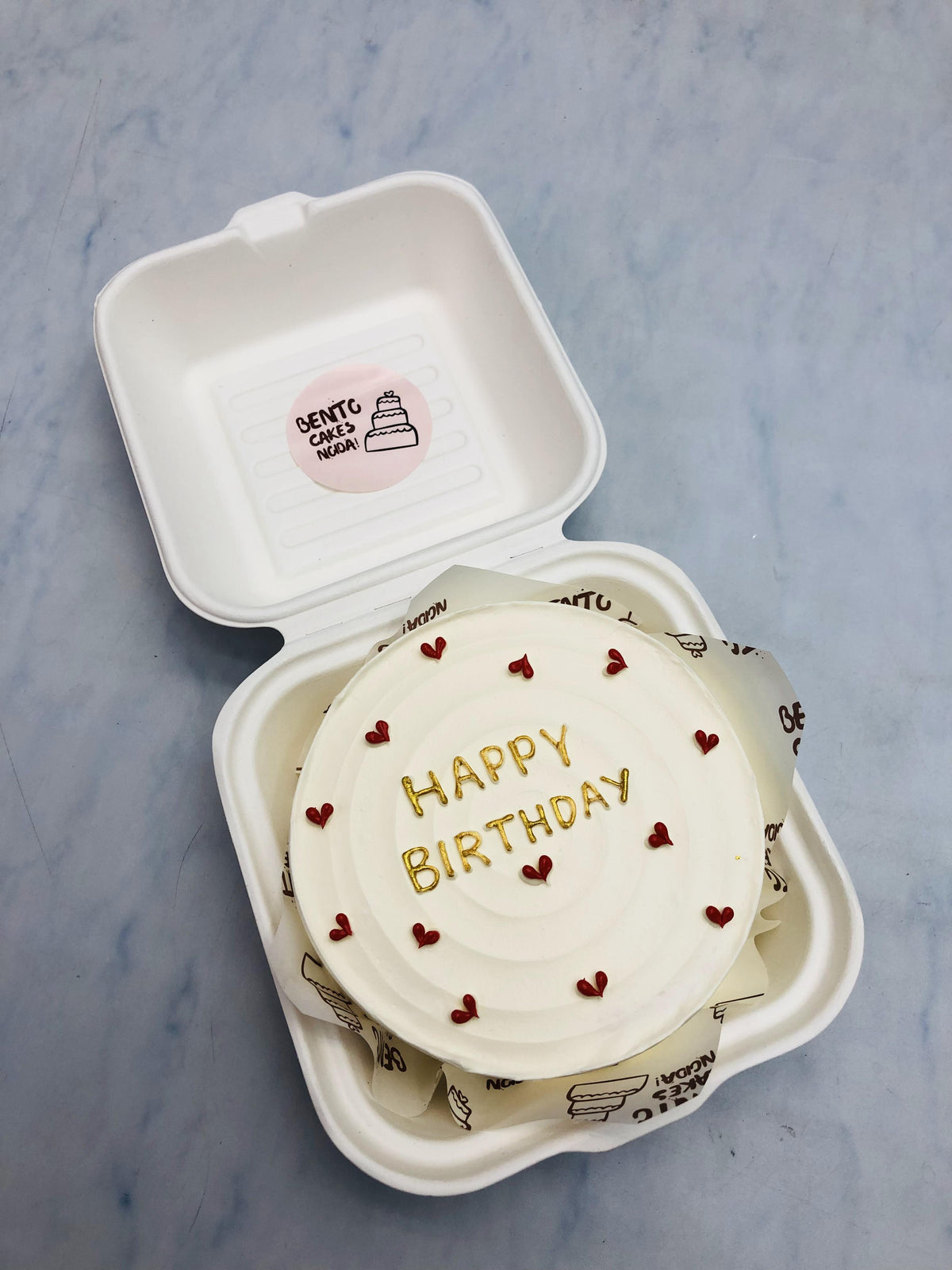 Aesthetic Mini Hearts Bento Cake