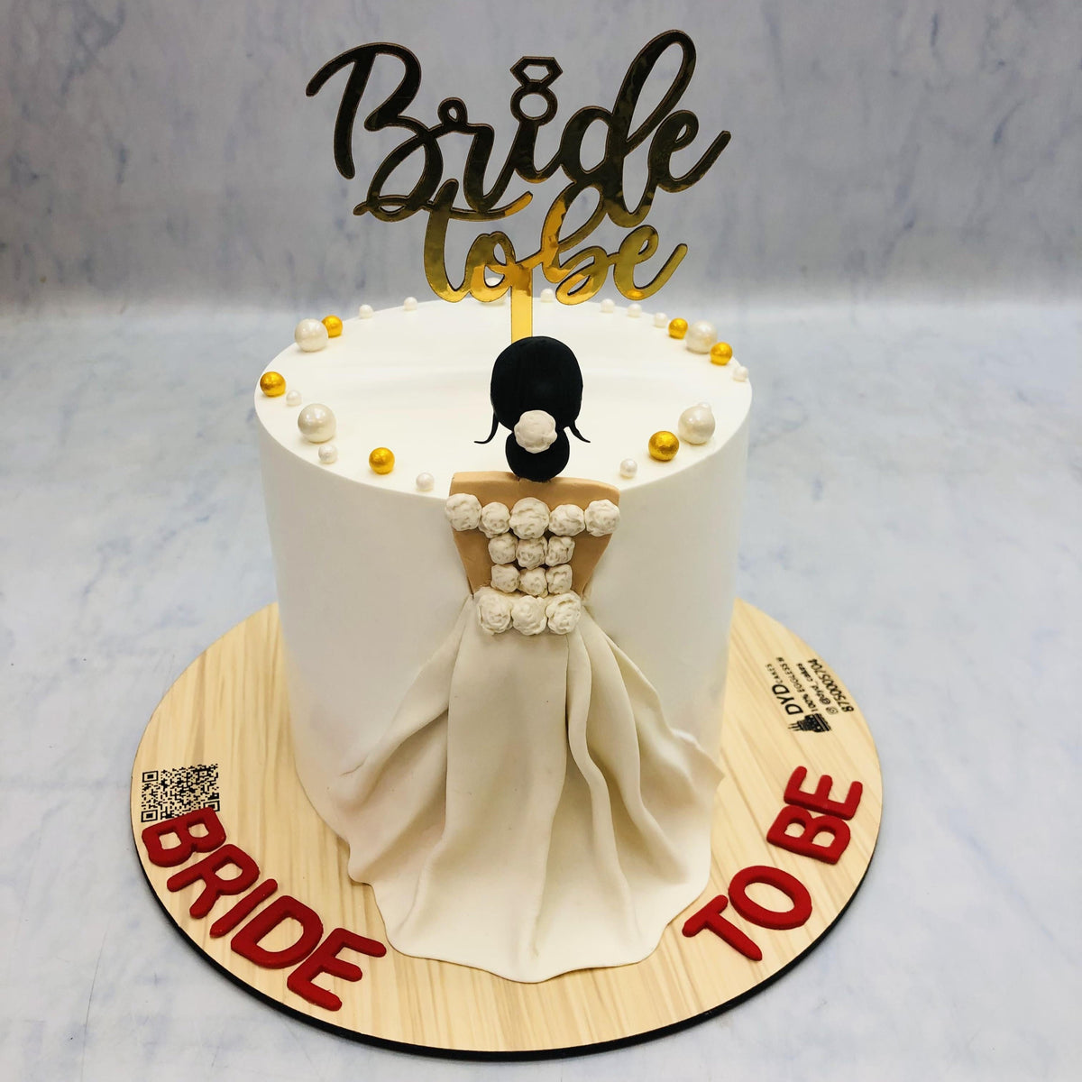 Bride To Be Beautiful Cake