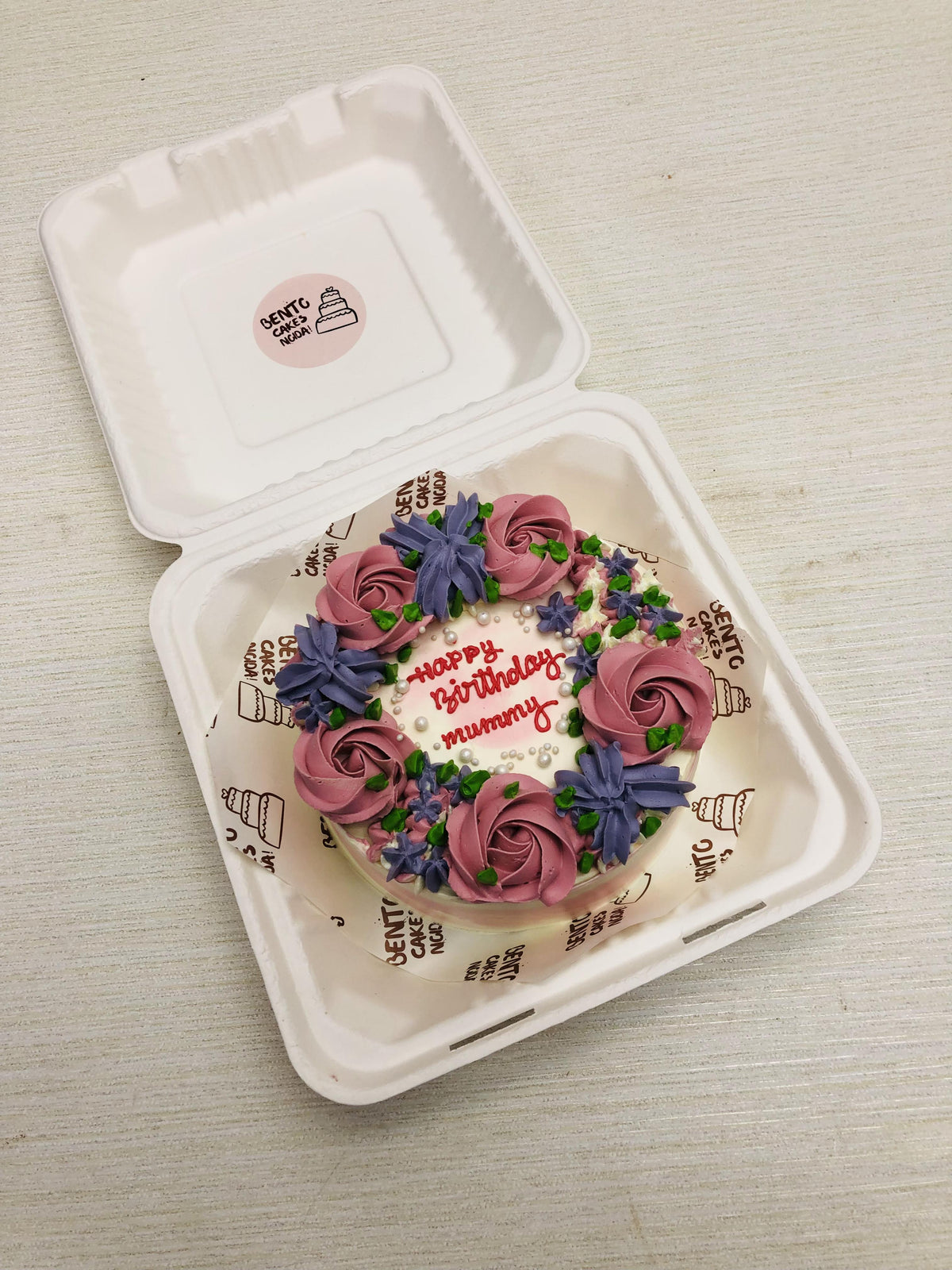 Aesthetic Floral Moms Bento Cake