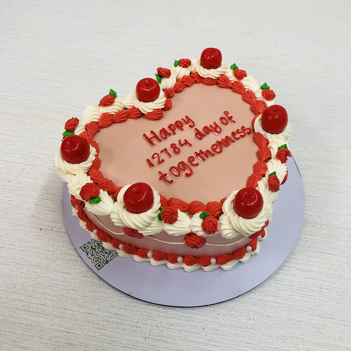 Decorative Heart Shape Anniversary Cake