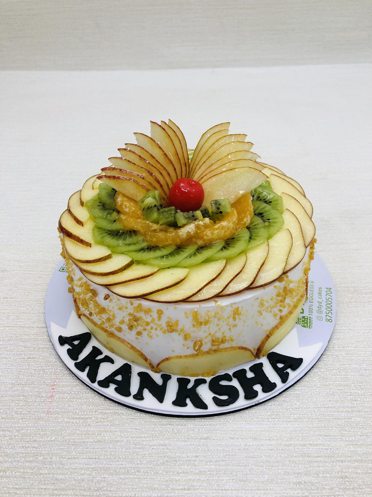 Mixed Fresh Fruit White Cake