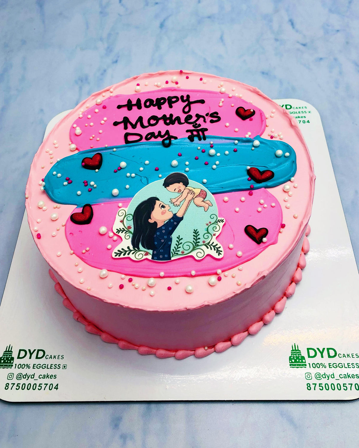 Baby Mother Love Cake