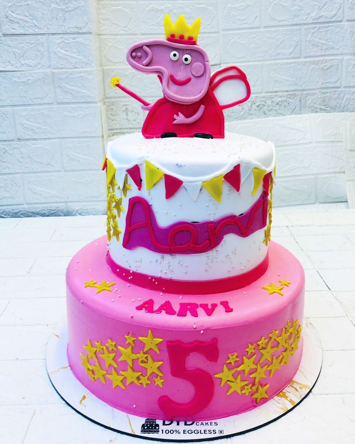 Peppa Pink White Cake